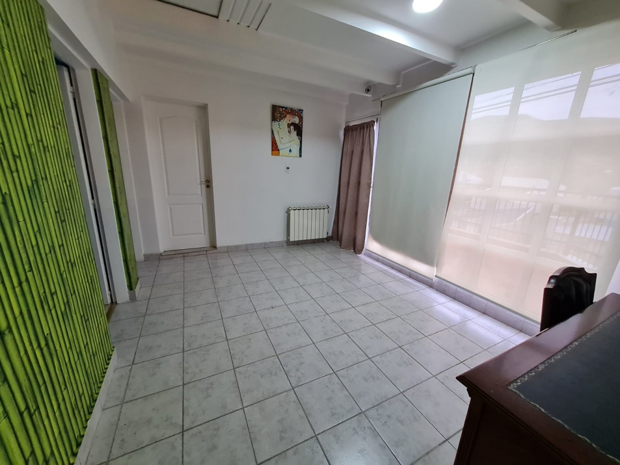 CASA EN VENTA B° DIVINA PROVIDENCIA
