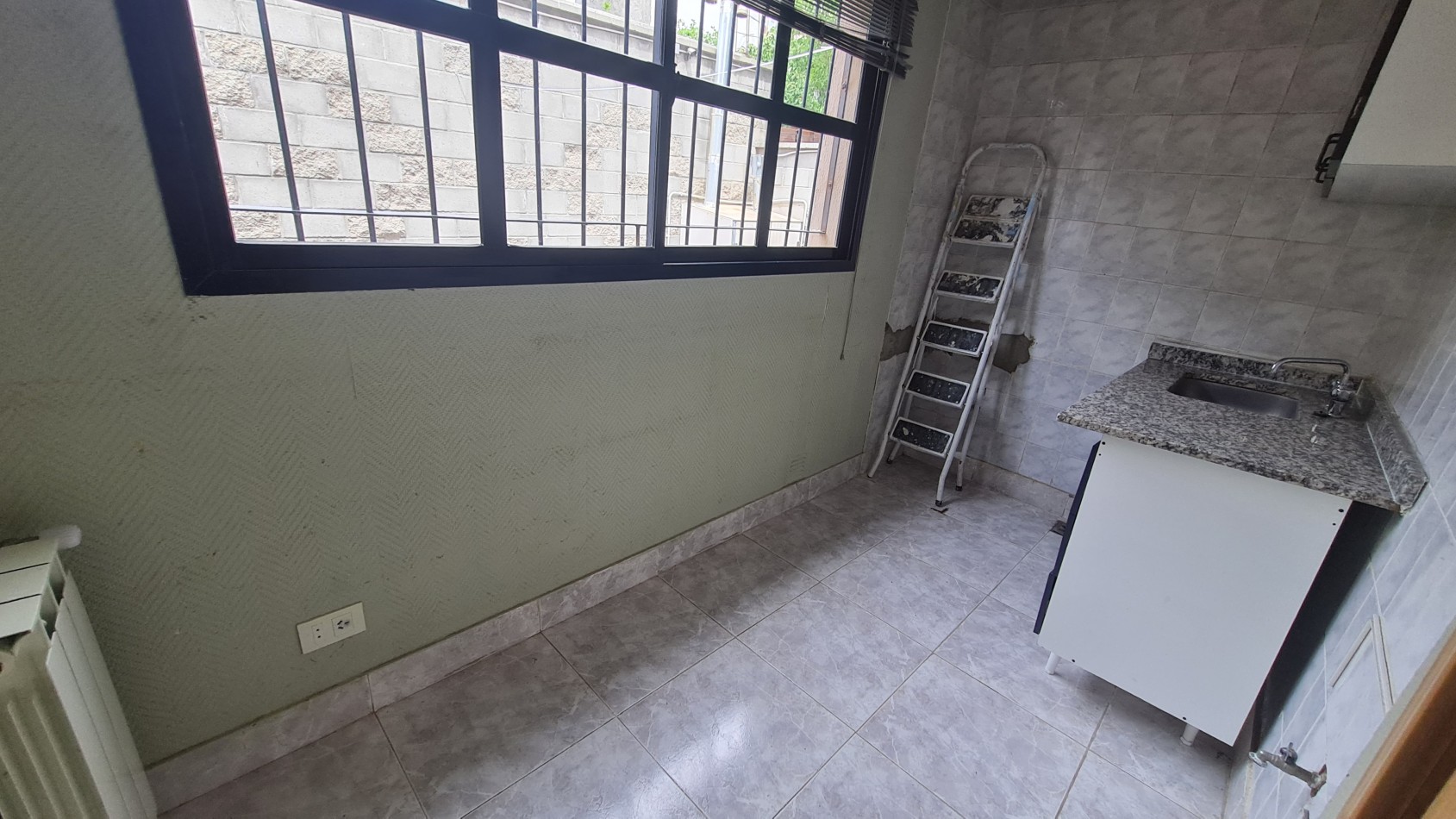 CASA EN VENTA B° DIVINA PROVIDENCIA