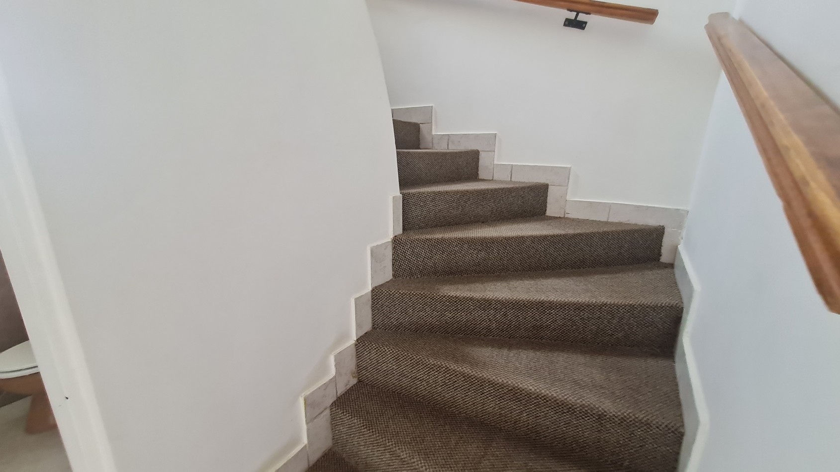 CASA EN VENTA B° DIVINA PROVIDENCIA