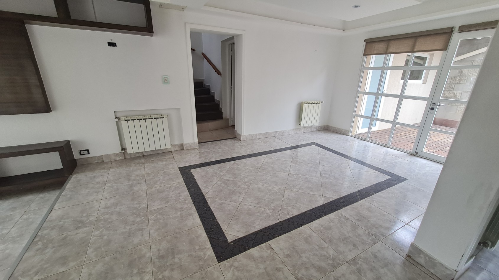 CASA EN VENTA B° DIVINA PROVIDENCIA