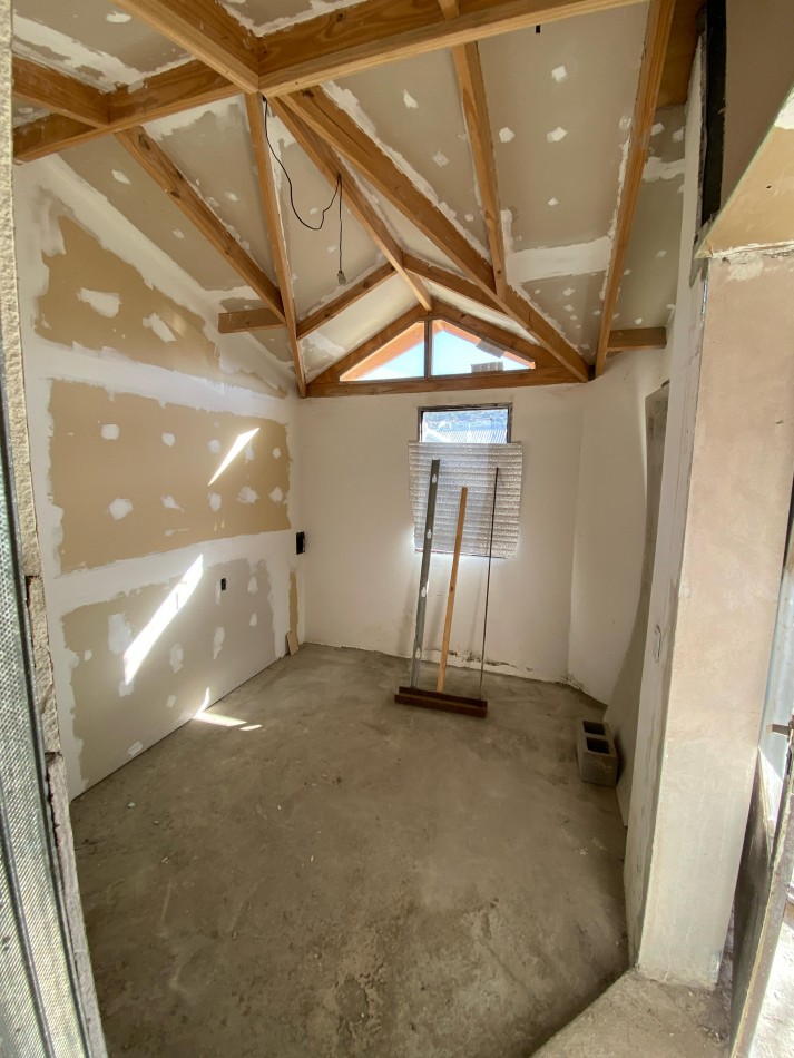 CASA EN VENTA DIADEMA A REFACCIONAR