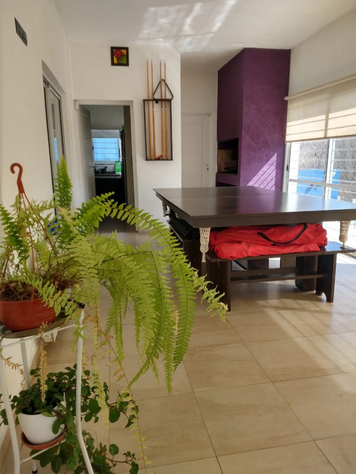 CASA CON PILETA EN VENTA CARLOS PAZ CORDOBA