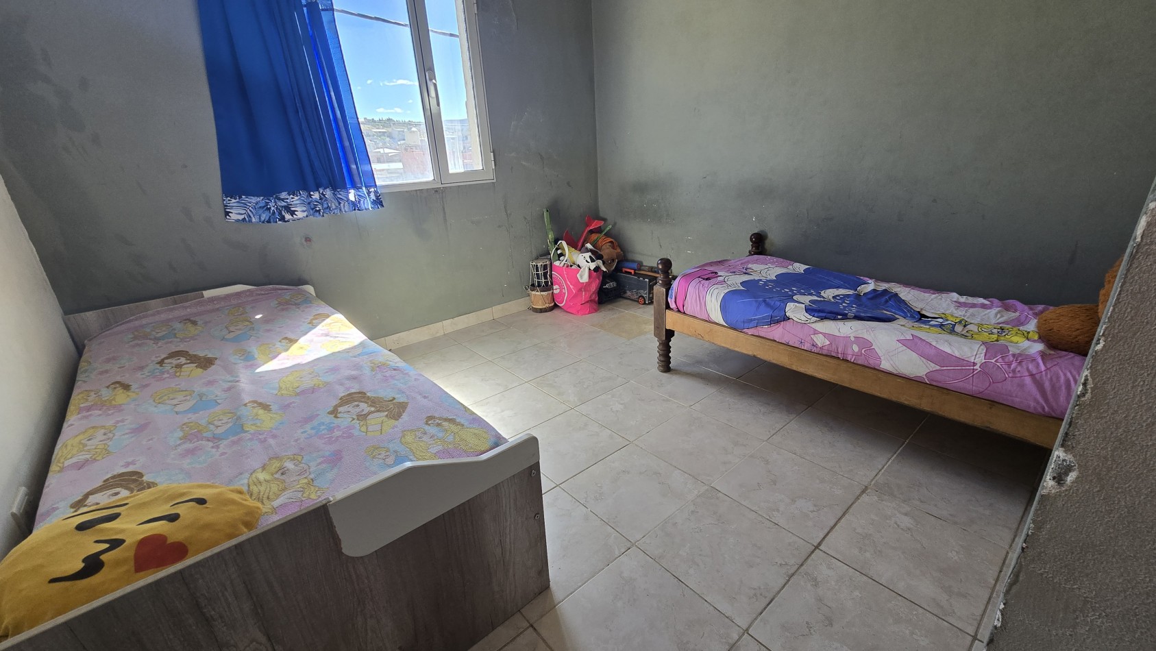 CASA EN VENTA B° LOS BRETES