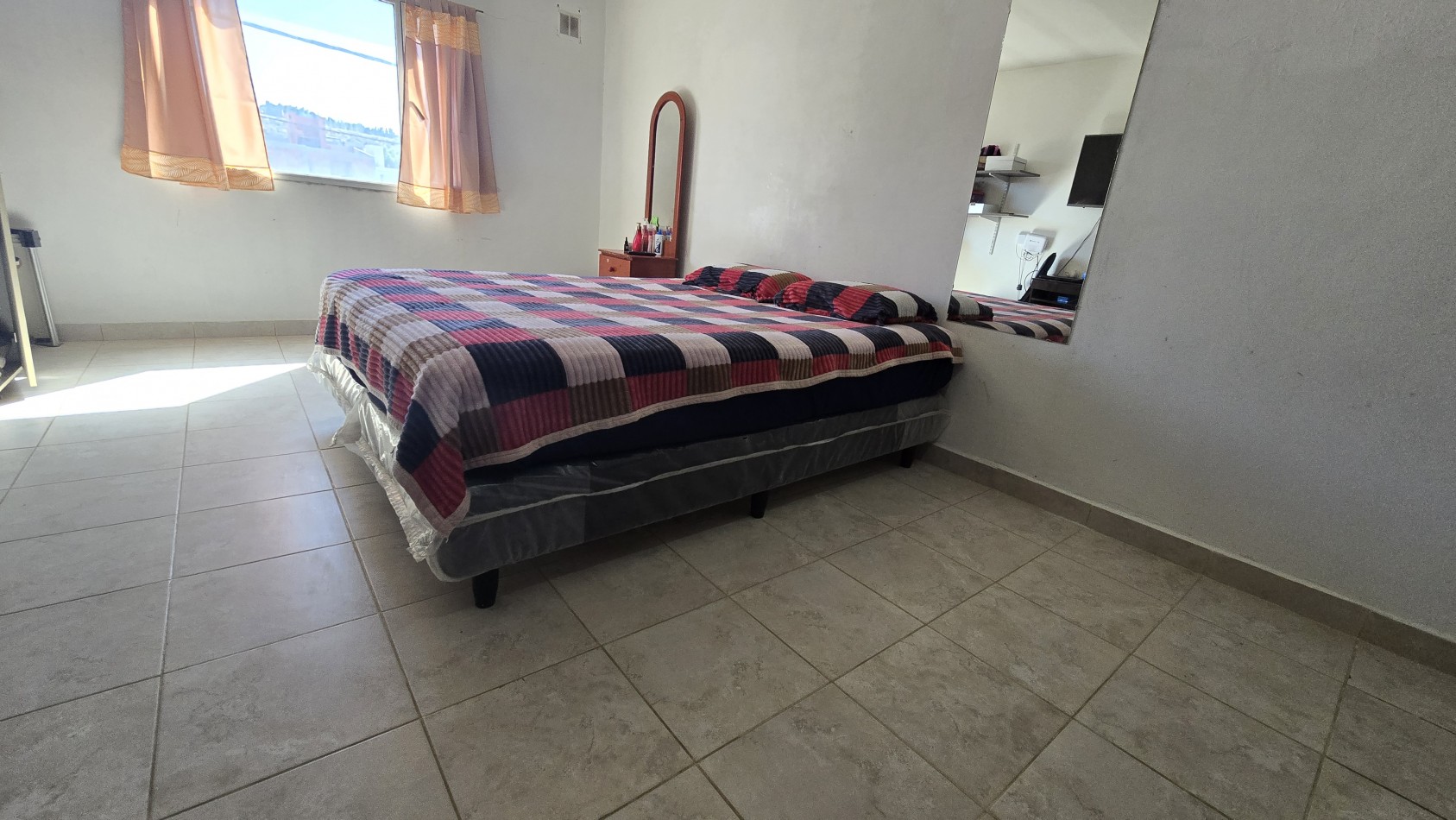 CASA EN VENTA B° LOS BRETES