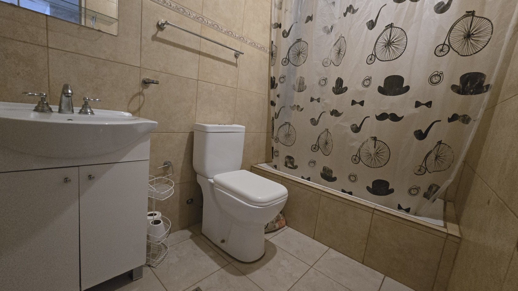 CASA EN VENTA B° LOS BRETES