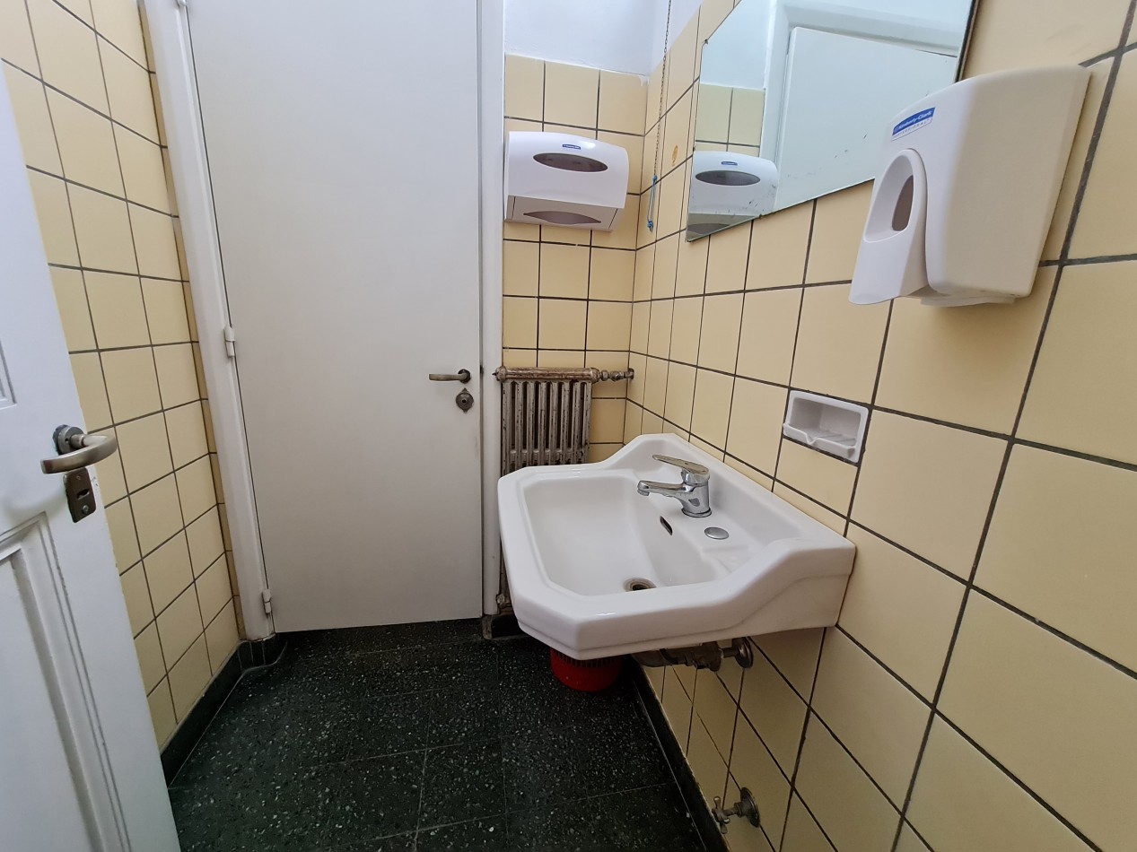 OFICINA CENTRICA EN VENTA