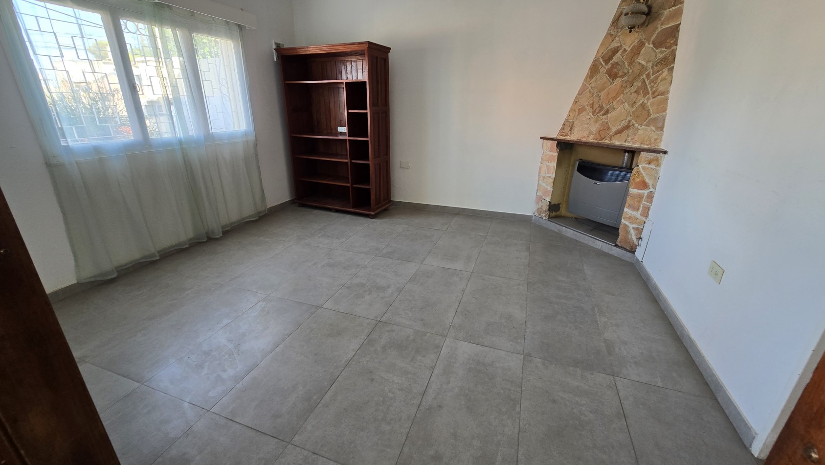 CASA EN ALQUILER B° PUEYRREDON 